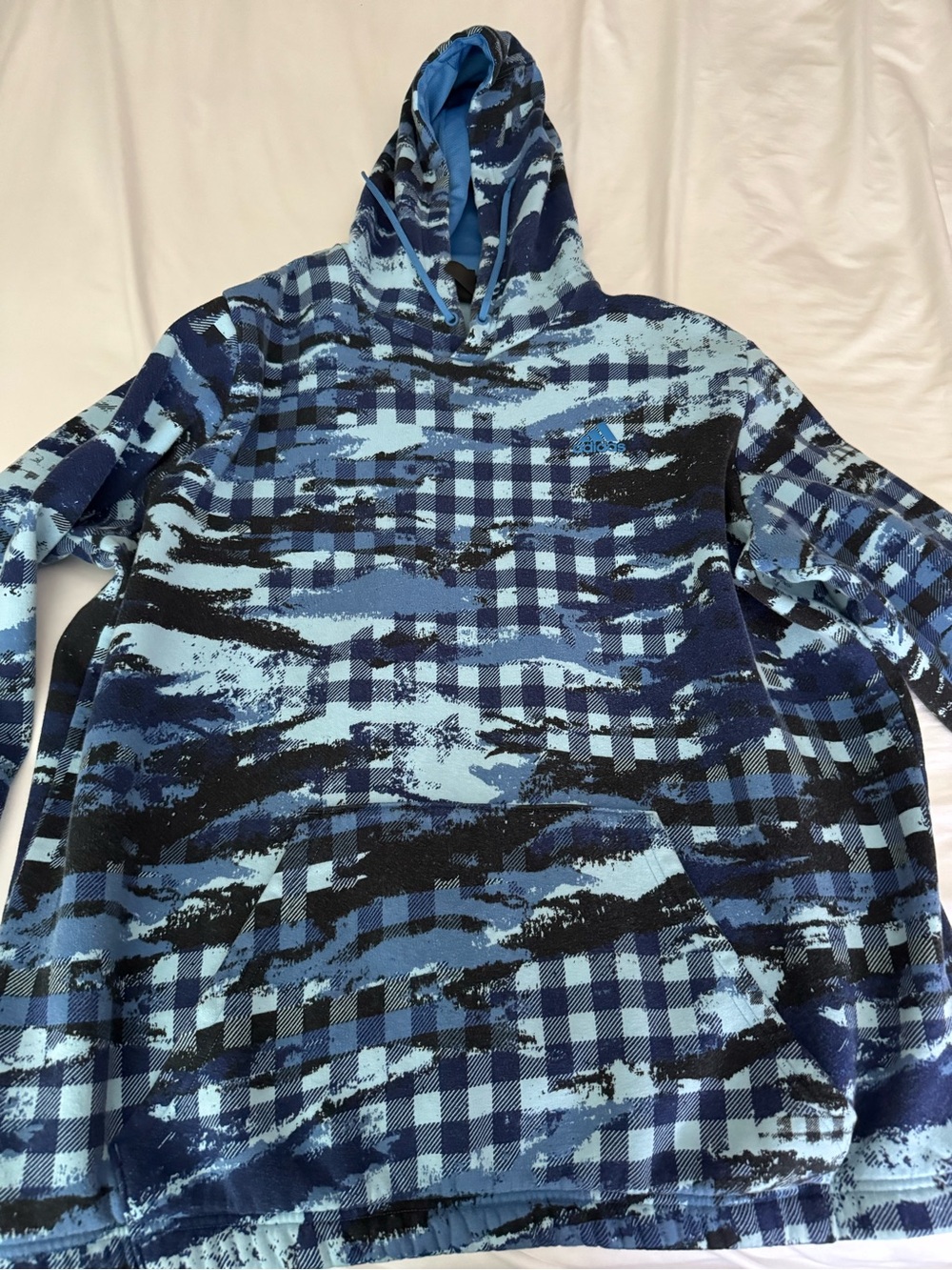 adidas Men's Blue camo Pullover Hoodie mens xl. Great condition very soft